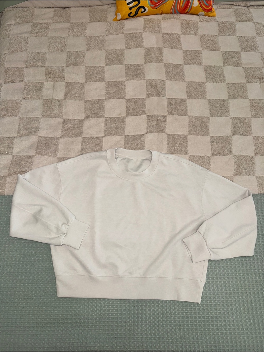 lululemon‎ Softstreme Perfectly Oversized Cropped Crew size 6